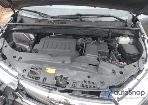 2015 Toyota Highlander Xle V6 z USA, uszkodzony, nr VIN 5TDJKRFH6FS159725